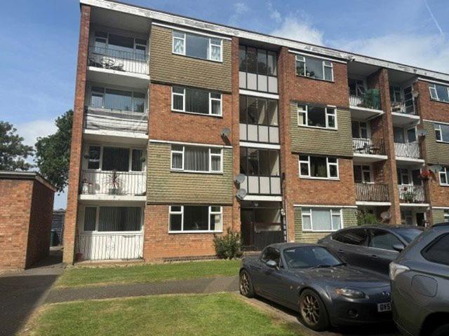 Flat for rent in Tile Hill, West Midlands