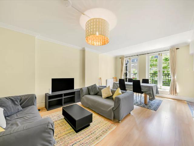 Flat for rent in Camden Town, Fitzrovia