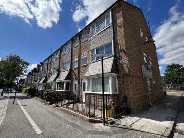 Flat for rent in Avenues, Hull
