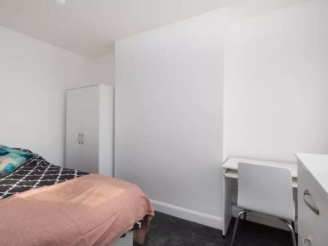 Flat for rent in North Woolwich, Greater London