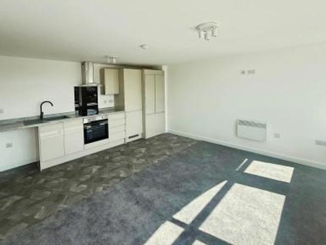 Flat for rent in Potters Corner, East Midlands