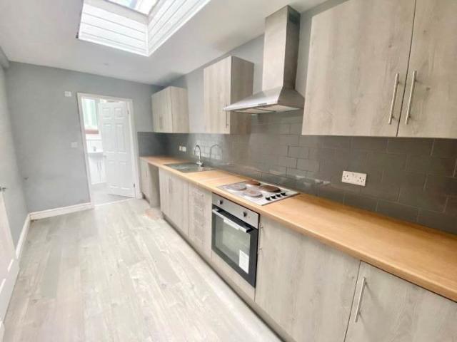 Flat for rent in Potters Corner, East Midlands