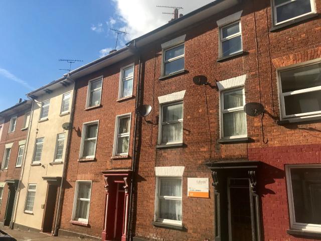 Flat for rent in Withycombe, Budlake