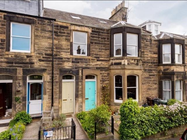Flat for rent in Shandon, Merchiston