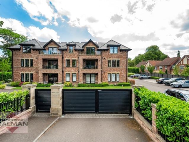 Flat for rent in Fulshaw Park, Wilmslow