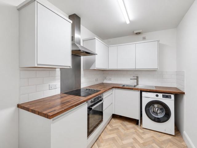 Flat for rent in Mutley, Plymouth