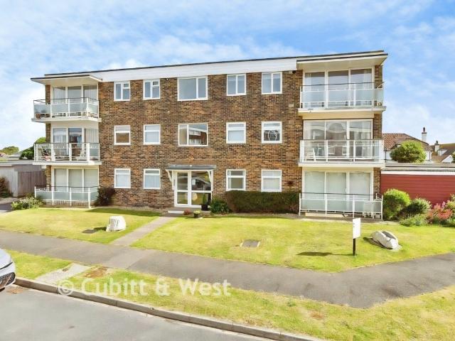 Flat for rent in Clapham, West Sussex
