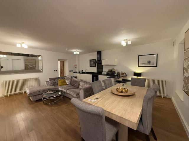 Flat for rent in Alton Barnes, Essex
