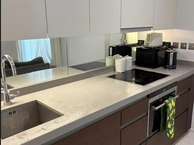 Flat for rent in Isle Of Dogs, Greater London