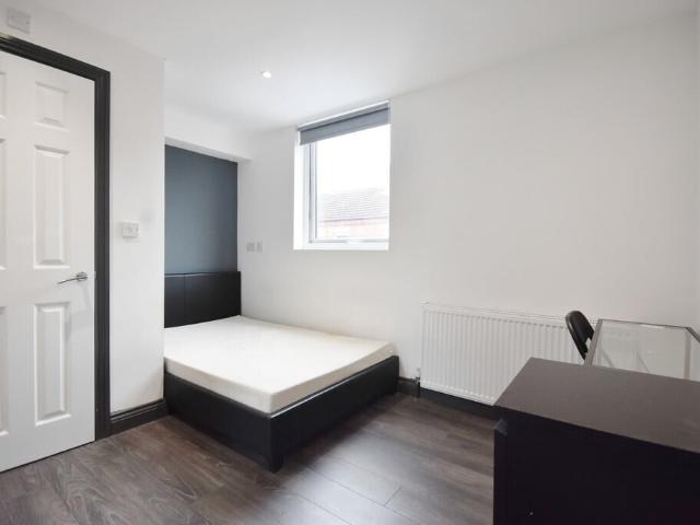 Flat for rent in Coventry, Ball Hill