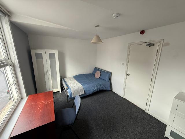 Flat for rent in Haddon, East Midlands