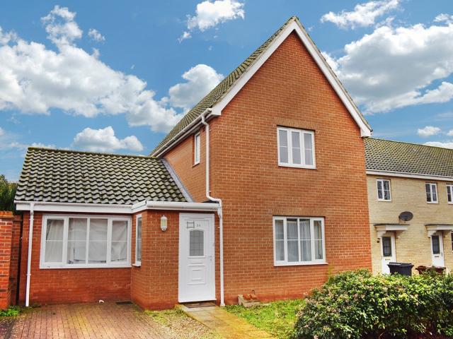 Flat for rent in Earlham Rise, East Bank