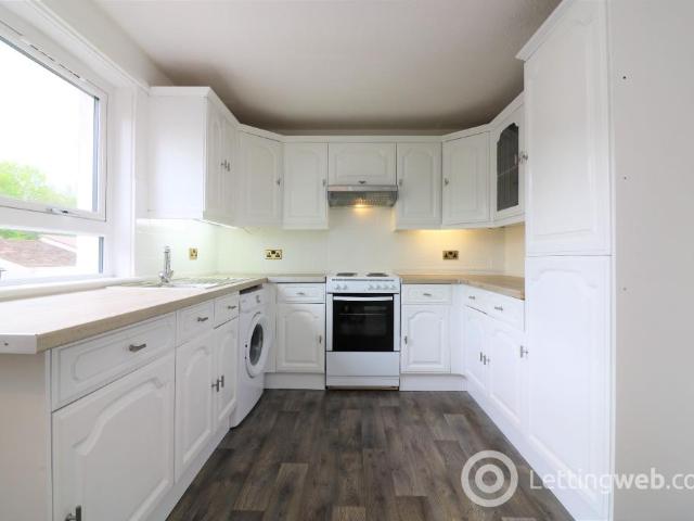 Flat for rent in South Mains, Milngavie
