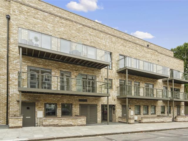 Flat for rent in Gospel Oak, Greater London