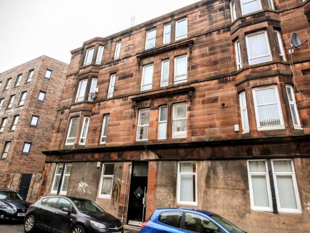 Flat for rent in Govanhill, Scotland