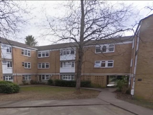 Flat for rent in Chavey Down, Winkfield