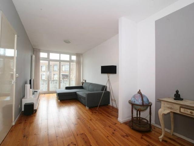 Appartement te huur in Bezuidenhout, Zuid Holland