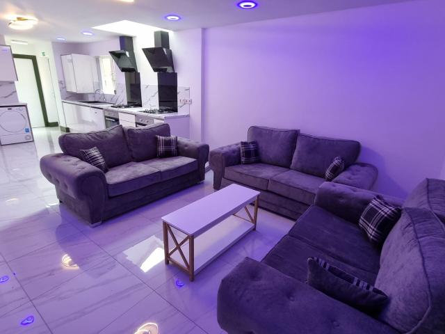 Flat for rent in Bournbrook, West Midlands