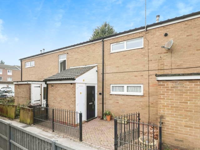 Flat for rent in Smith's Wood, West Midlands