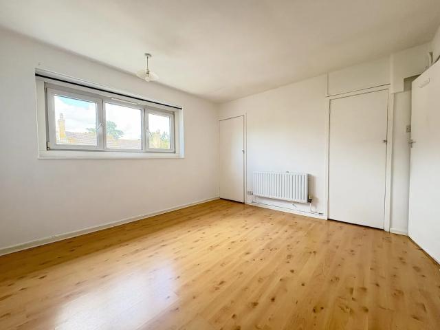 Flat for rent in Higham Hill, Greater London