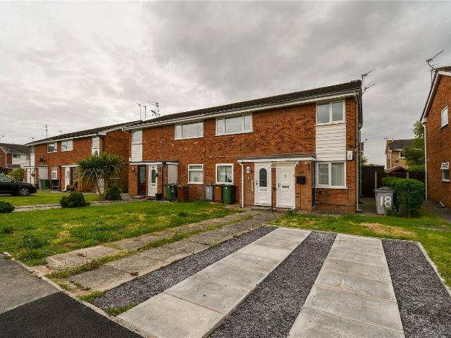 Flat for rent in Saughall Massie, Wirral