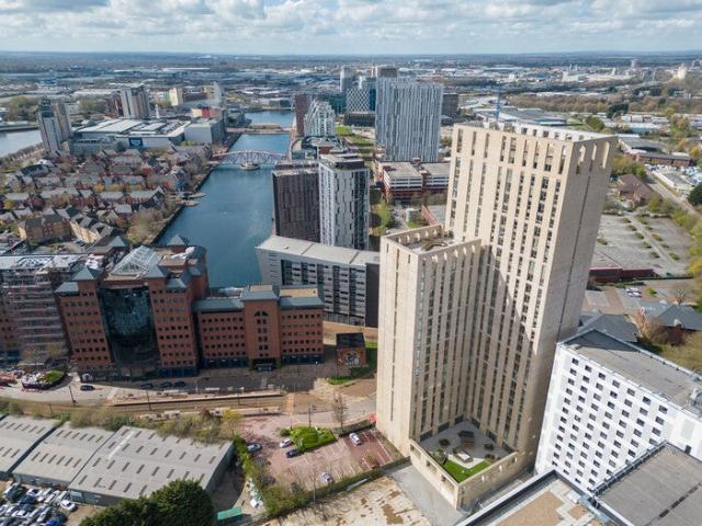 Flat for rent in Salford Quays, Salford
