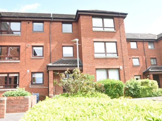 Flat for rent in Moorlands, Uddingston