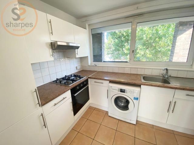 Flat for rent in London Borough of Wandsworth, Greater London