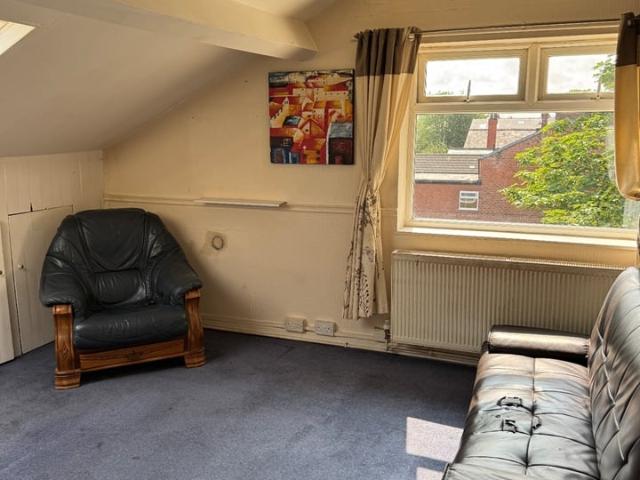 Flat for rent in Southport, Meols Cop