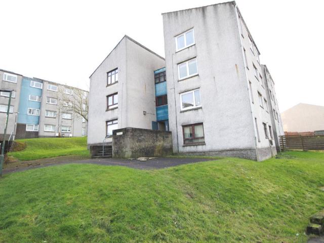Flat for rent in Brownsburn, Chapelhall