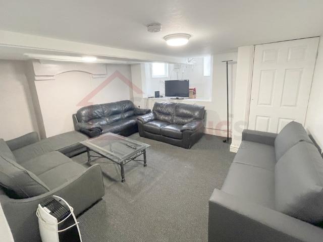 Flat for rent in Forest Fields, Haddon