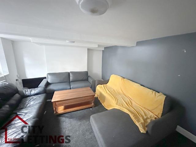 Flat for rent in Forest Fields, Haddon