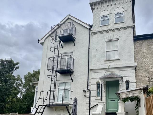 Flat for rent in Key Street, Suffolk