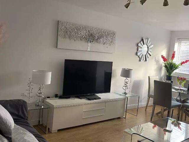 Flat for rent in Charlton Riverside, Greater London