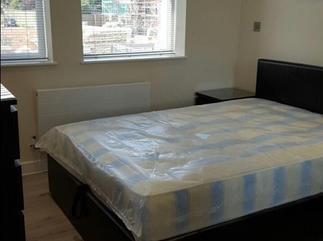 Flat for rent in London Borough of Harrow, Greater London
