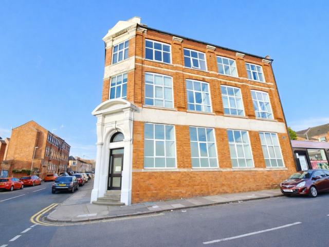 Flat for rent in Phippsville, Northampton