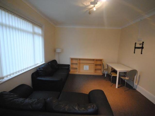 Flat for rent in Beckett Park, Headingley