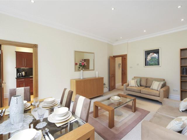 Flat for rent in South Kensington, South Kensington
