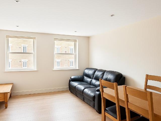 Flat for rent in Greenwich Town Centre, Greater London