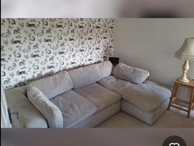 Flat for rent in London Borough of Croydon, Greater London
