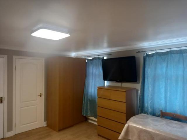 Flat for rent in Cricklewood, Cricklewood