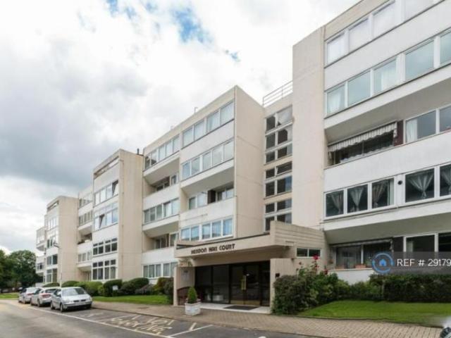 Flat for rent in Hendon, Greater London