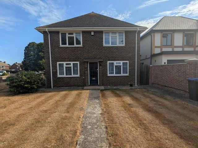 Flat for rent in Worthing, West Sussex