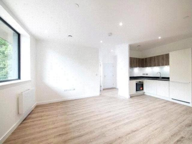 Flat for rent in Basingstoke, Basingstoke and Deane