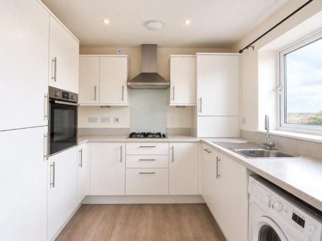 Flat for rent in Malpas Park, Newport