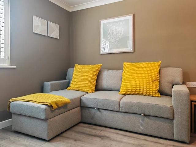 Flat for rent in Harestock, Hampshire