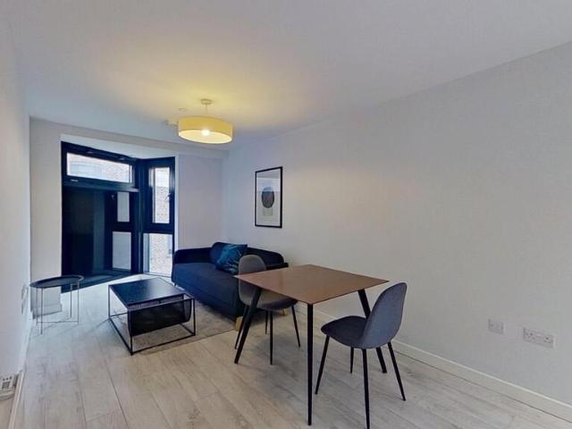 Flat for rent in Hunslet, West Yorkshire