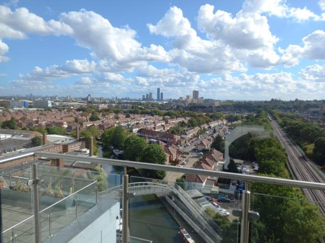 Flat for rent in London Borough of Brent, Greater London