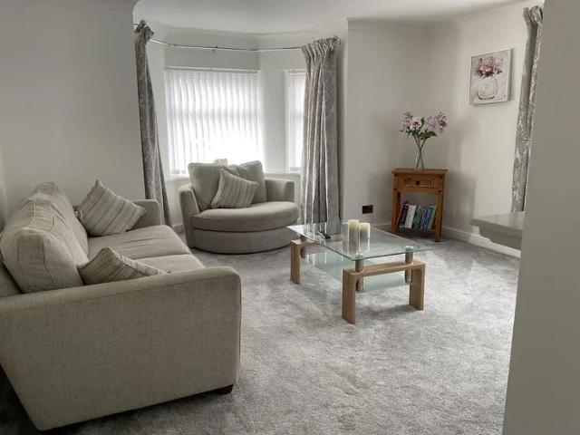 Flat for rent in Southport, Birkdale
