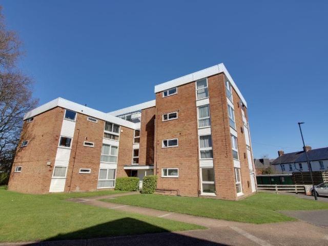 Flat for rent in Greater London
